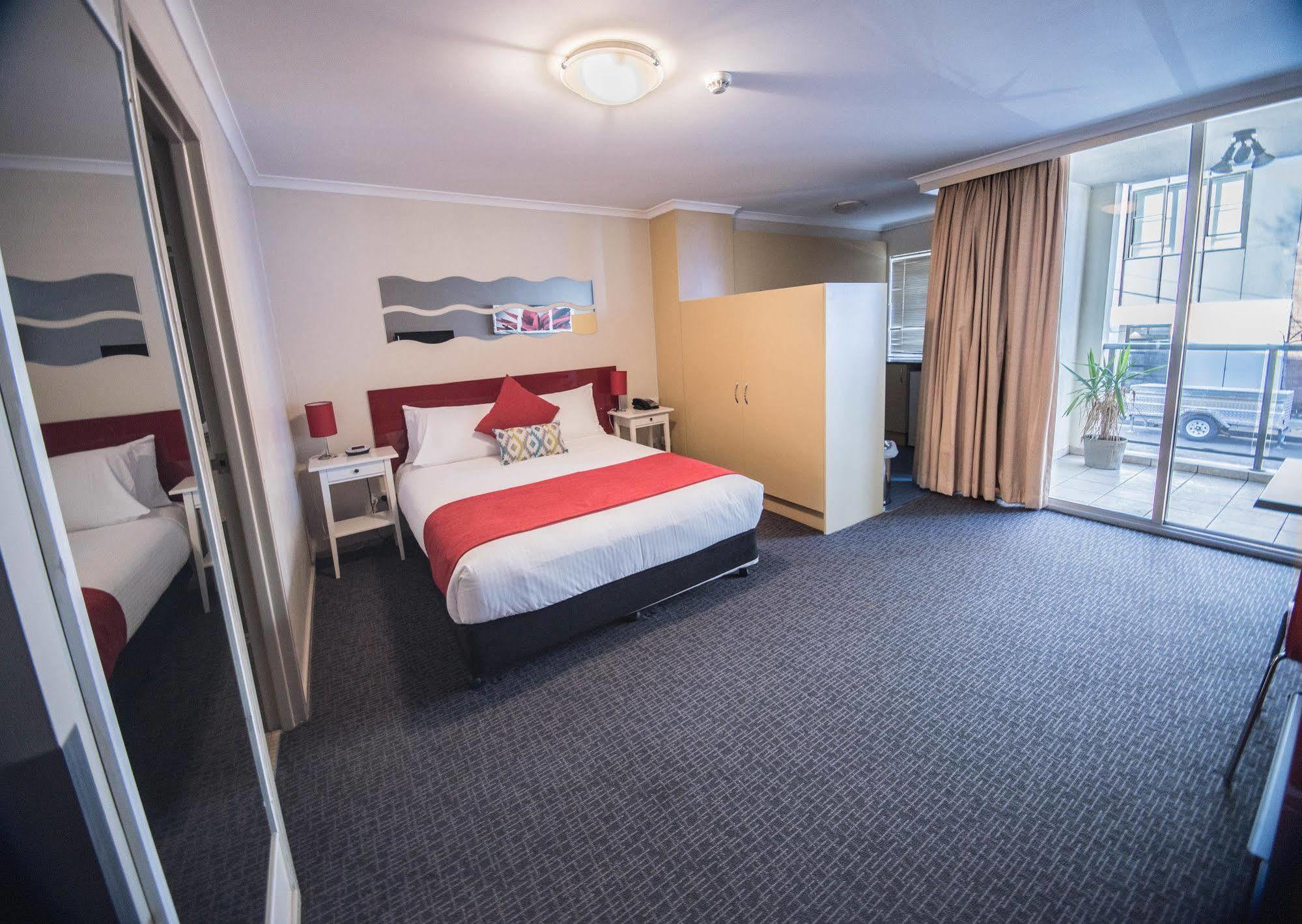 Nesuto Chippendale Aparthotel Sydney Exterior foto